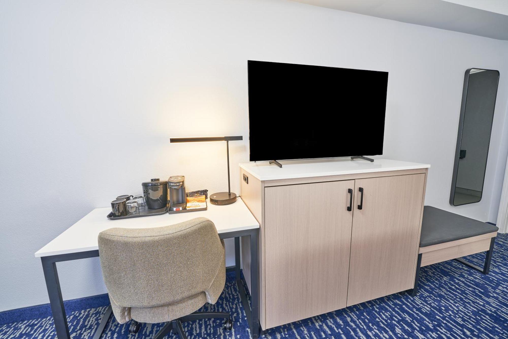 All Seasons Inn & Suites Bourne Dış mekan fotoğraf