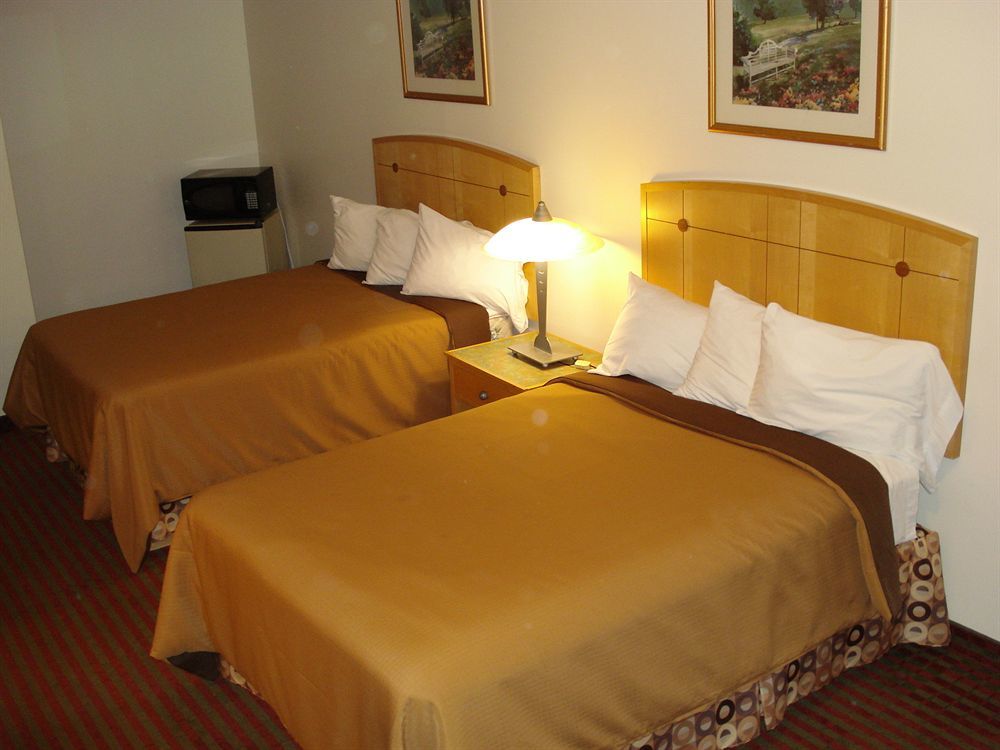 All Seasons Inn & Suites Bourne Dış mekan fotoğraf